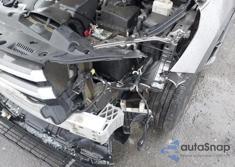 2019 Toyota Highlander Le z USA, uszkodzony, nr VIN 5TDBZRFHXKS929001